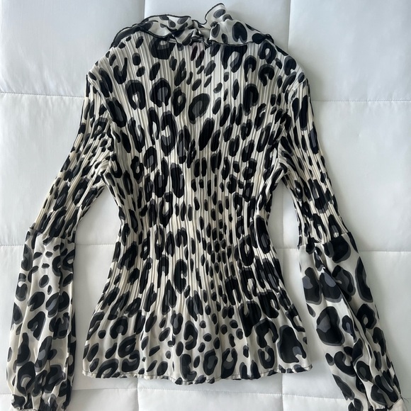 Sunny Leigh Blouse - Picture 6 of 8